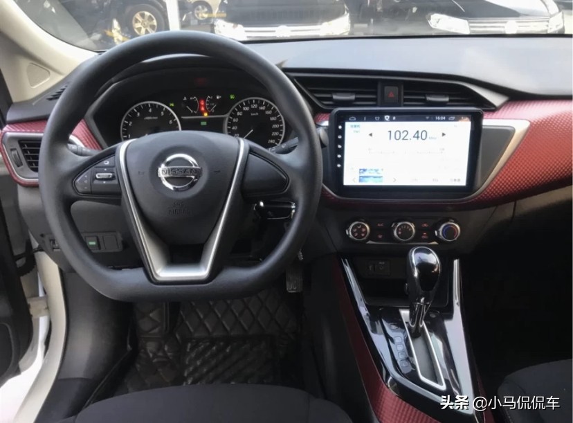 蓝鸟和轩逸谁更值得买,失之一厘差之千里