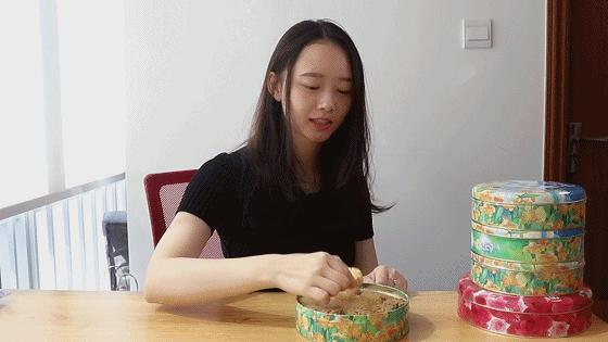 曲奇界的“劳斯莱斯”多达8种口味,内有银耳、黑糖话梅……