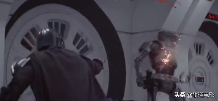 为何星战迷哭着走出影院？《星球大战9》毁了经典还是超越经典？