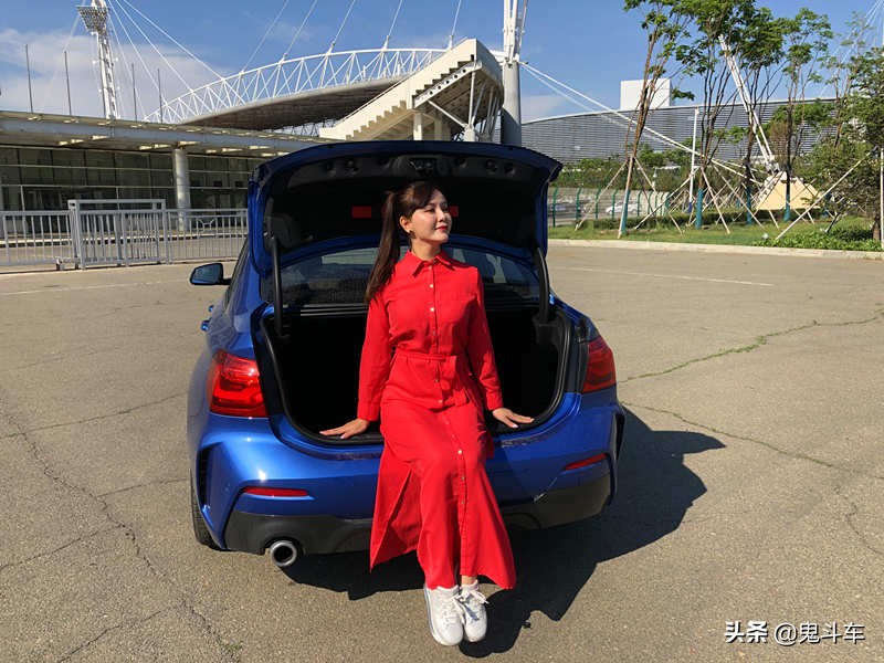 17宝马118试驾,试驾宝马118i