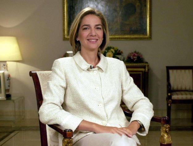 从不输戴安娜残成皱皮老太太，西班牙索菲亚大变样，都怪花心丈夫