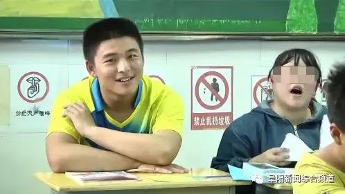 从别人眼中的“智障儿童”到全国冠军，阜阳这爷孙俩的故事感动…