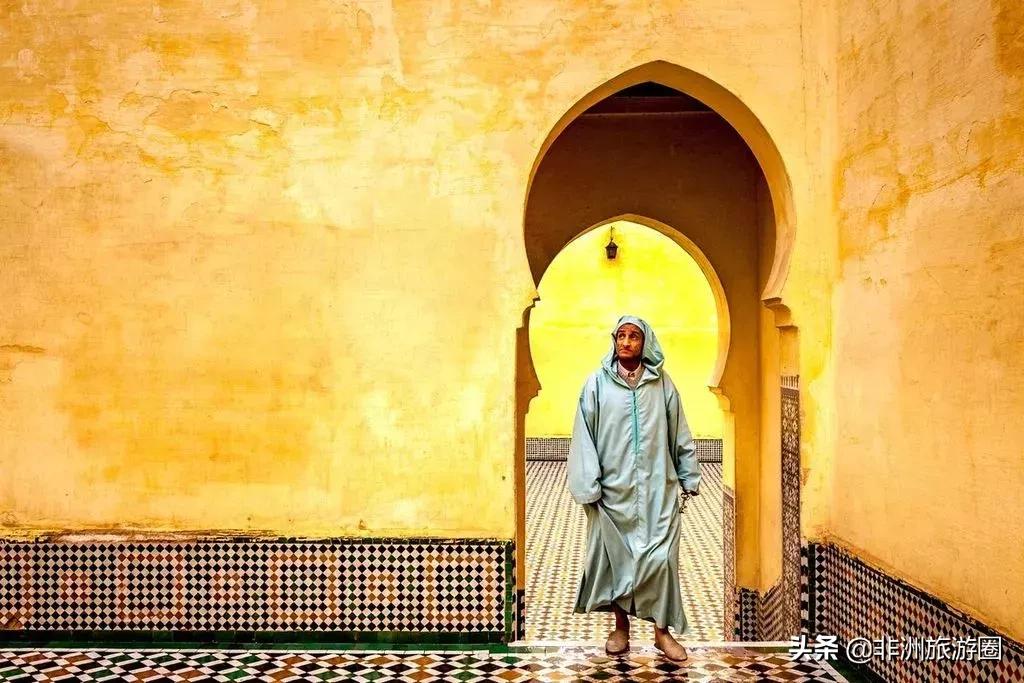 比欧洲便宜比希腊小众梦幻，这个免签的童话故事现实地千年摩洛哥