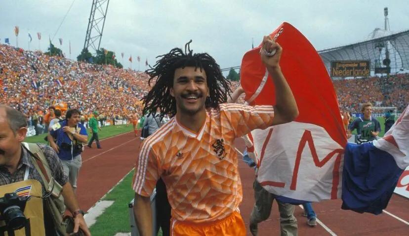 实况足球哪个古利特最强,实况足球古利特黄卡兑换