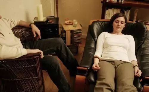 深度催眠治疗抑郁症,抑郁症的最佳催眠方法