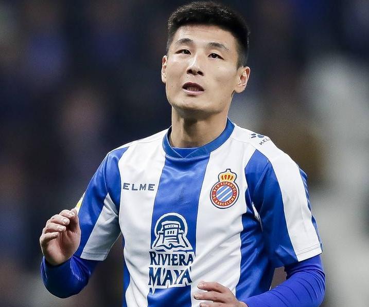 武磊最新球衣,武磊身披七号球衣