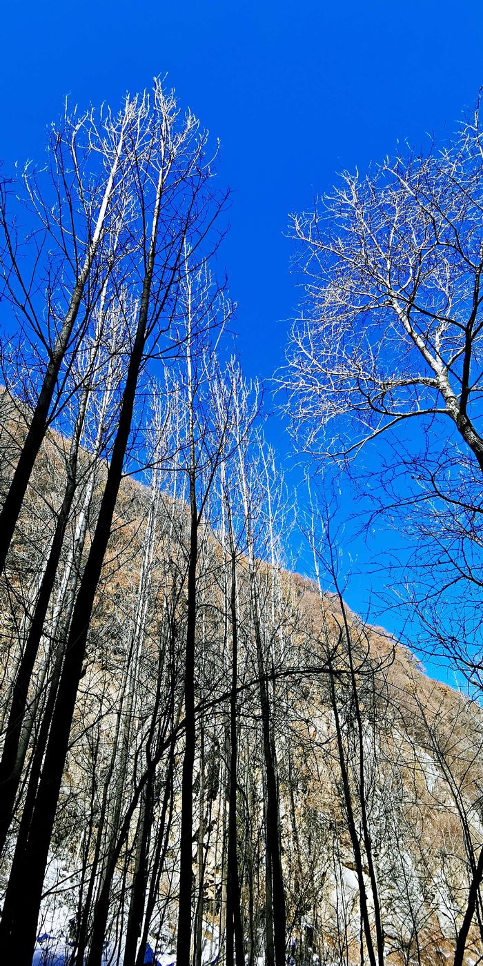 20210117独行太兴山，误入佛国秘境花石湾