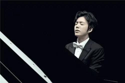 李云迪和上海歌剧院交响乐团演奏,钢琴音乐李云迪