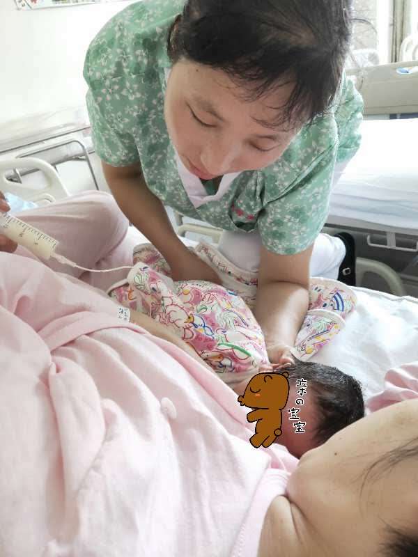 产后恶露排不尽，月嫂帮您分析原因解决问题