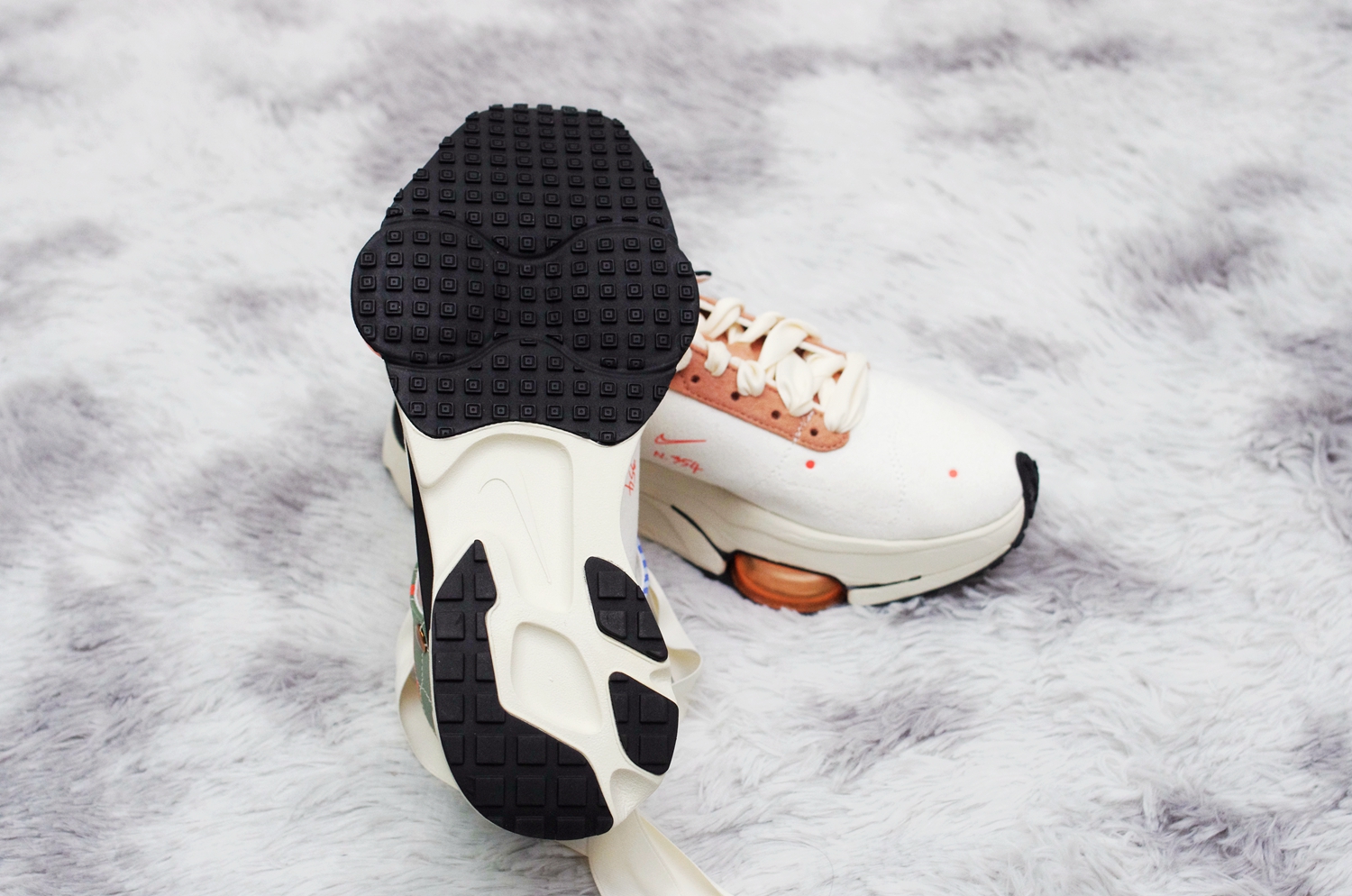 nike的n354板鞋,小体重突破型球鞋推荐nike