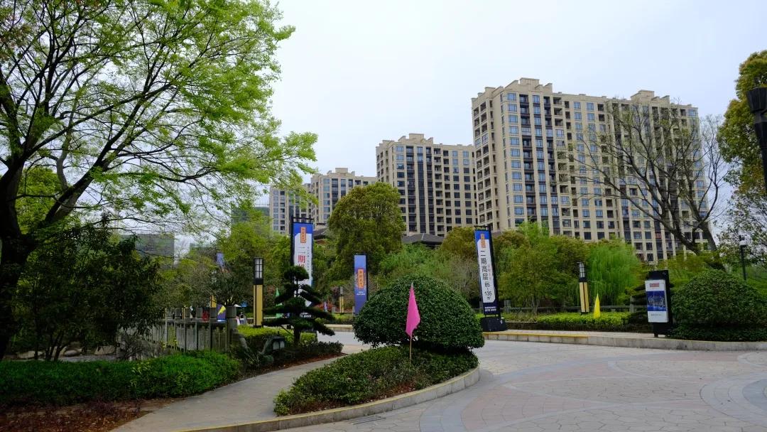 朝闻天下楼盘为什么这么便宜,潮闻天下房价