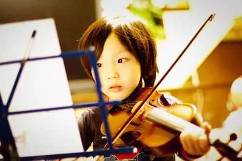 为什么说小提琴是最难学的,学小提琴哪里难
