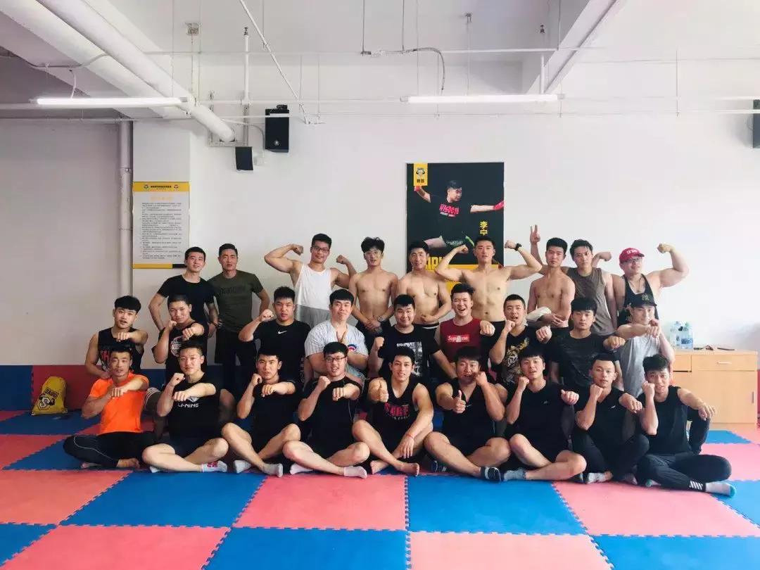 健身教练是怎样学习的,学习健身教练前途怎么样