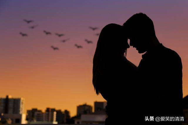 真心相爱的情人才会有这六种表现,真心相爱的情人思念到极致的表现