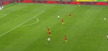 张琳芃花臂,张琳芃球童