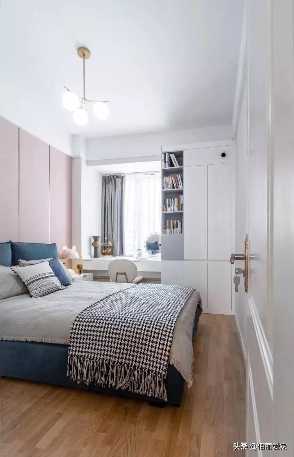 卧室太小买什么梳妆台,卧室比较小梳妆台