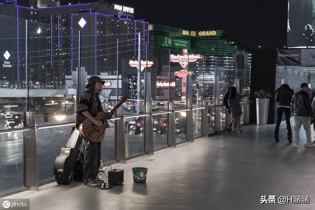 只有改变自己才能改变一切,当世界无法改变时改变自己