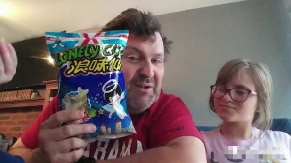 除了辣条和老干妈外，老外又迷上了爱浪味仙？