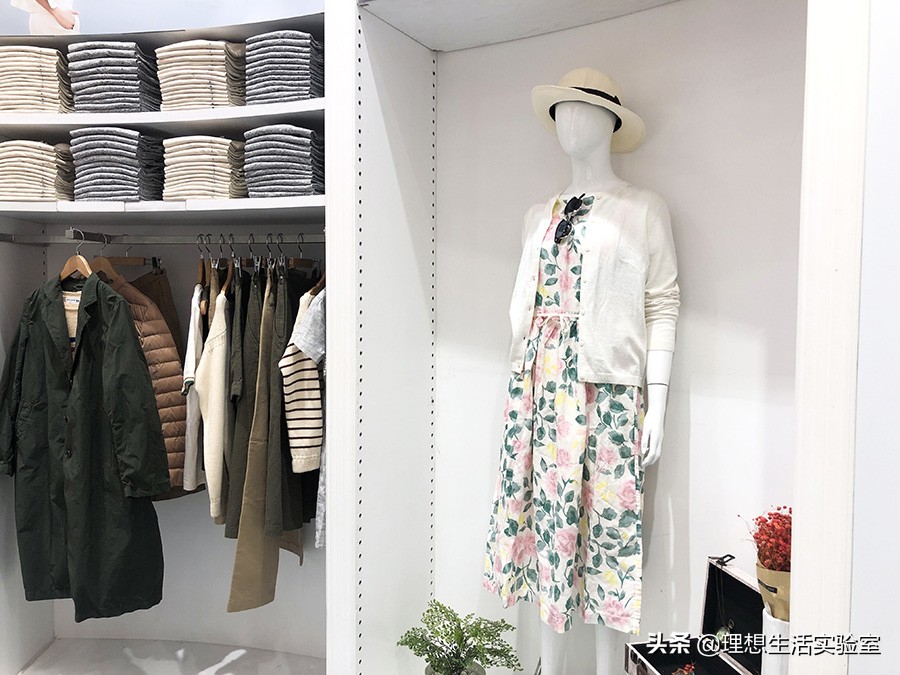 优衣库全球发售,优衣库全球旗舰店秋装