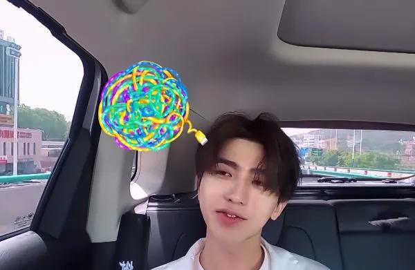 蔡徐坤以前整过容是什么样的,蔡徐坤整过容前后的脸图片