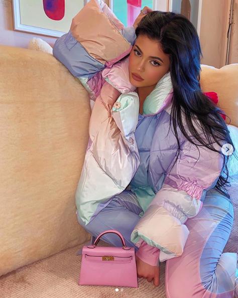 贝克汉姆3亿,贝克汉姆一年赚多少钱