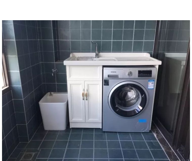 阳台上有必要安装拖把池吗,阳台弄拖把池实用还是洗手池实用