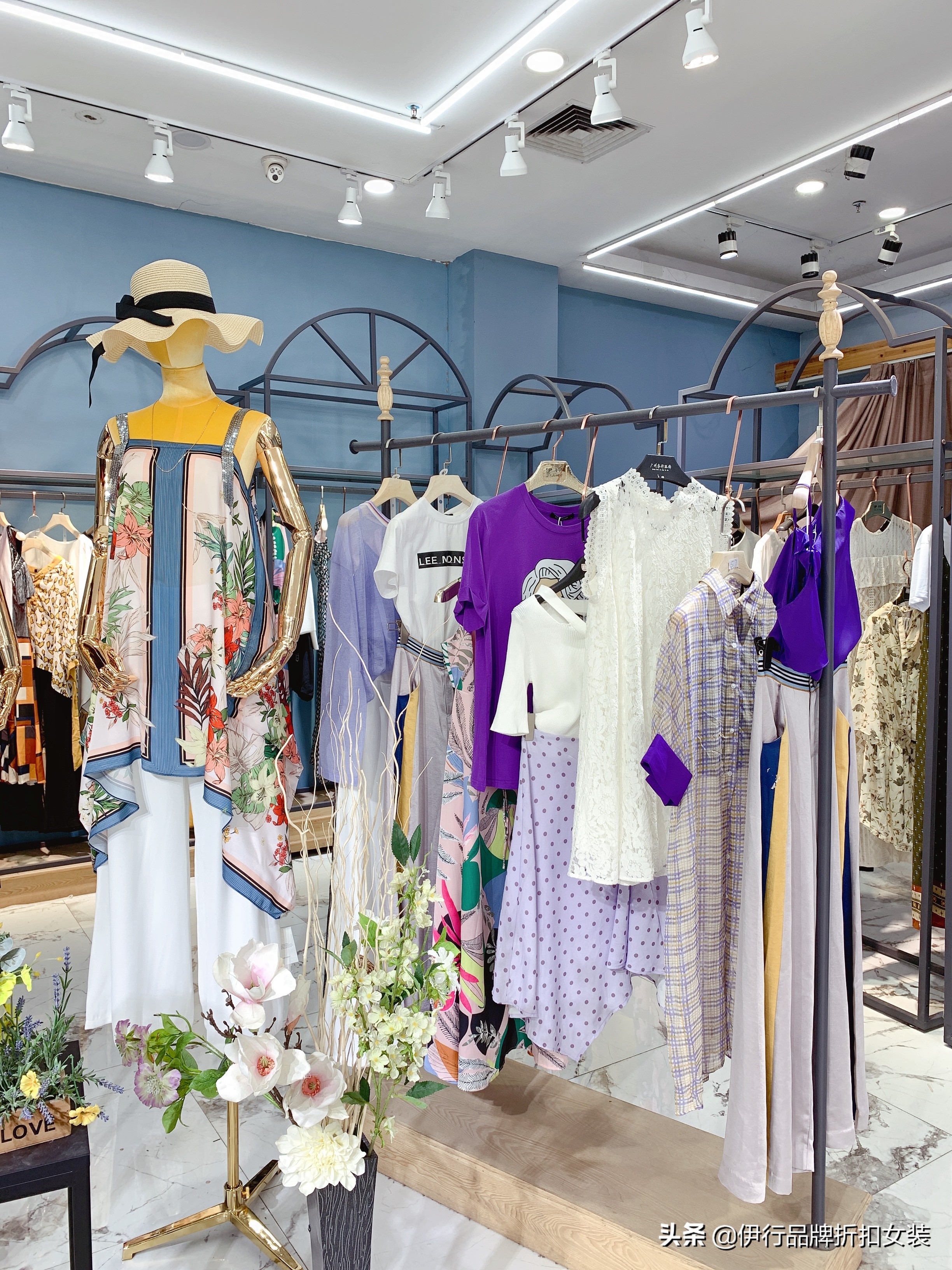 服装批发利润大揭秘！让你拿货砍价心里有个底