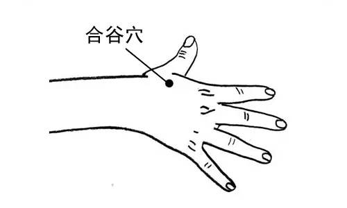 面神经麻痹，嘴巴歪了还能不能好起来？歪嘴巴纠正方法