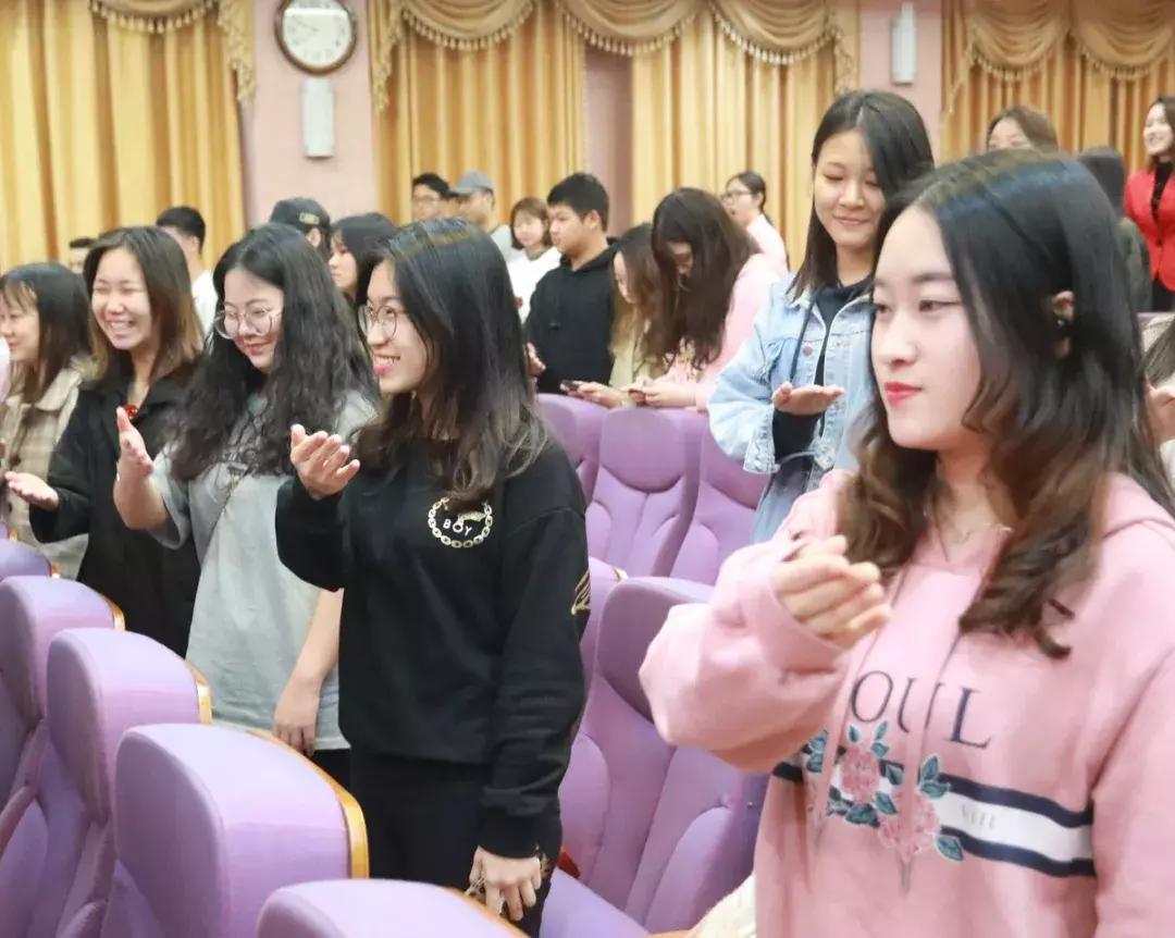 如何成为优秀的总裁助理?潘玲老师是这样指点大学生的