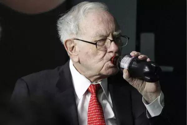 一瓶3块钱的可乐能赚多少钱,3块钱的可乐喝一口永远值两块九