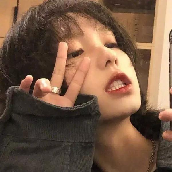 鏈涜繙闀滅殑骞介粯绗戣瘽,骞介粯绗戣瘽鑰佸垬