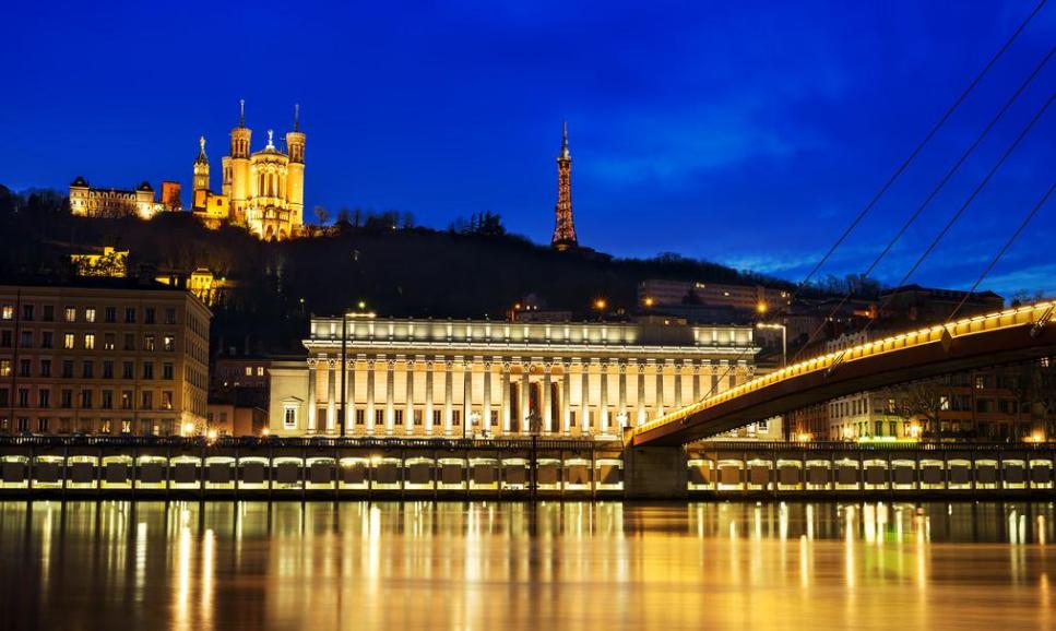 蔡澜调侃巴黎,蔡澜年轻人选城市