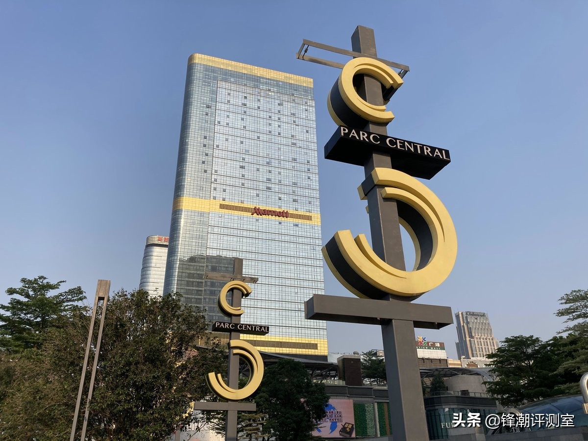 iphonese升级ios15续航怎么样,iphonese深度评测手机性价比