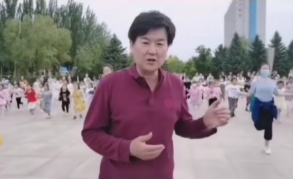 塞外明珠“翁牛特旗小天鹅艺术团”