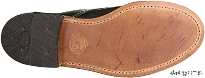 最适合工装靴的裤子,牛仔裤工装靴搭配图片