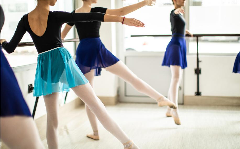 鲁能茶园秀街周边酒吧餐厅,鲁能茶园