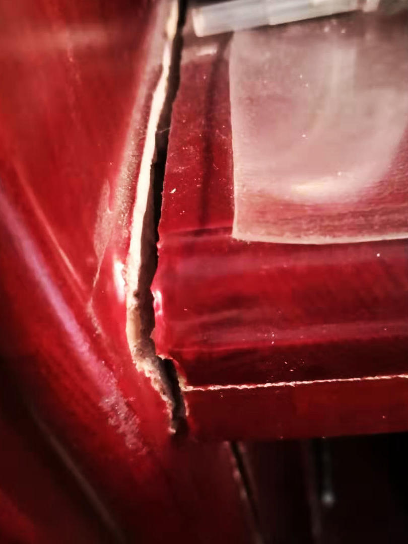 实木门全是纸,实木门内部填充的是全实心的吗