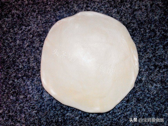 自制平底锅版酥皮绿豆饼,简易的酥皮绿豆饼教程