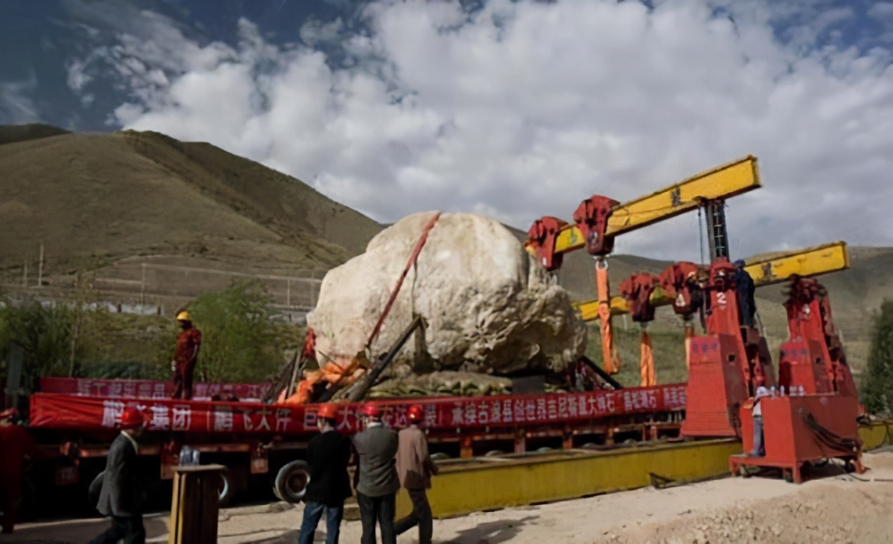 古浪县的巨石,古浪县城的大石头