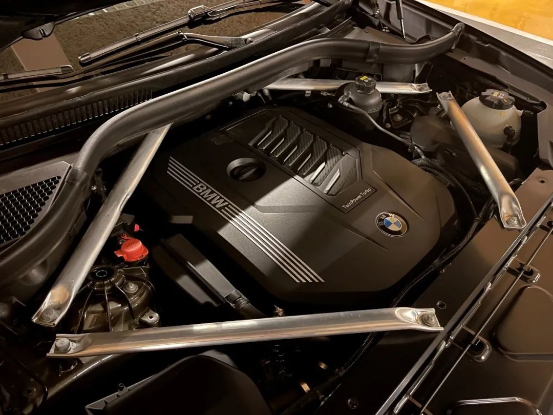 老改新的宝马x6和新款比较,宝马x6为什么比x1便宜