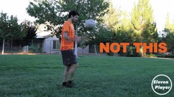 足球颠球多久可以颠倒10个,颠球的几个要素