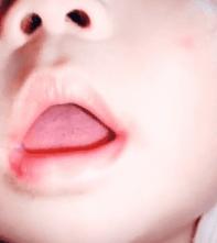 产后胀奶让老公吸？这是什么操作？