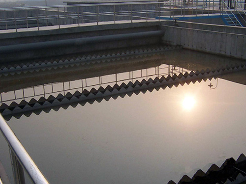 不怕污水流，就怕水流污，顶盛环保强势展现专业污水净化实力！