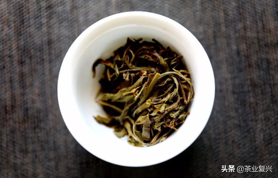 老班章熟茶的口感和特点,老班章熟茶中哪个比较好喝