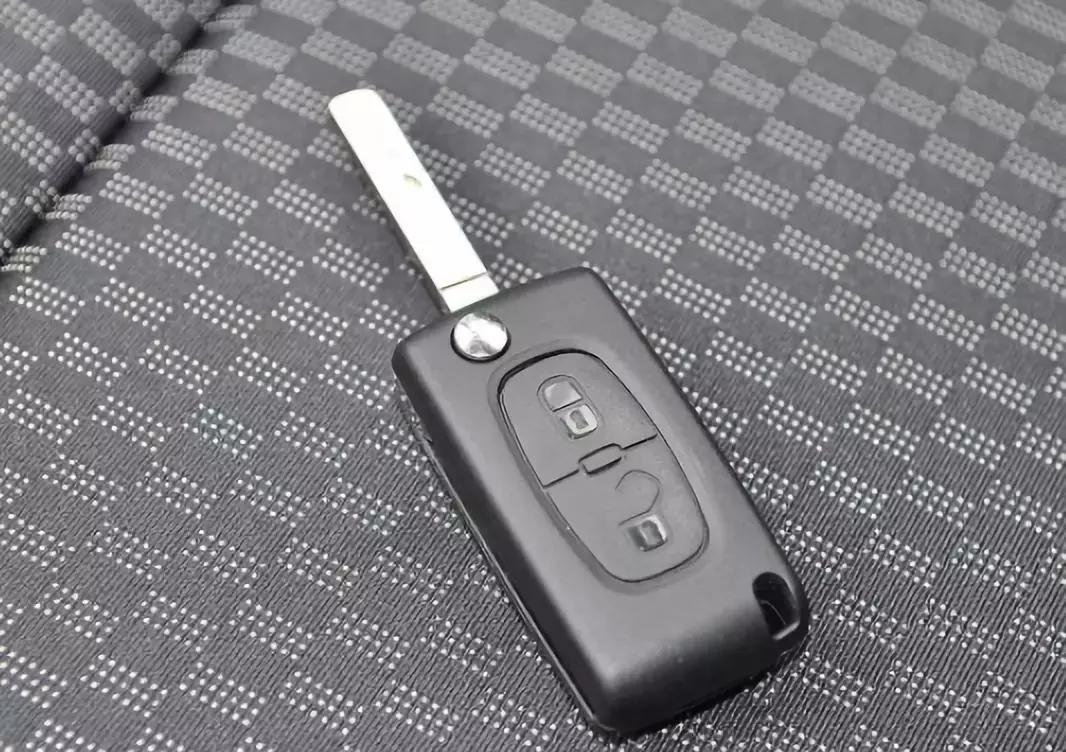 汽车遥控钥匙一般能使用多久,汽车遥控钥匙长时间不用耗电吗