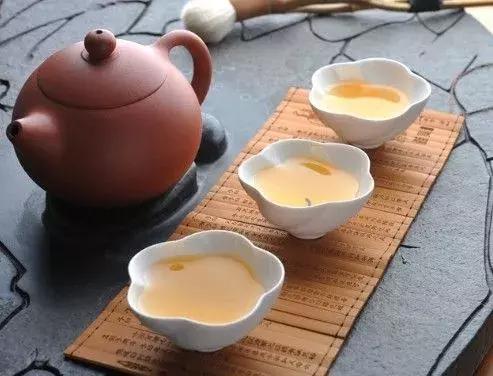 红茶好多渣是好茶吗,红茶好的坏的