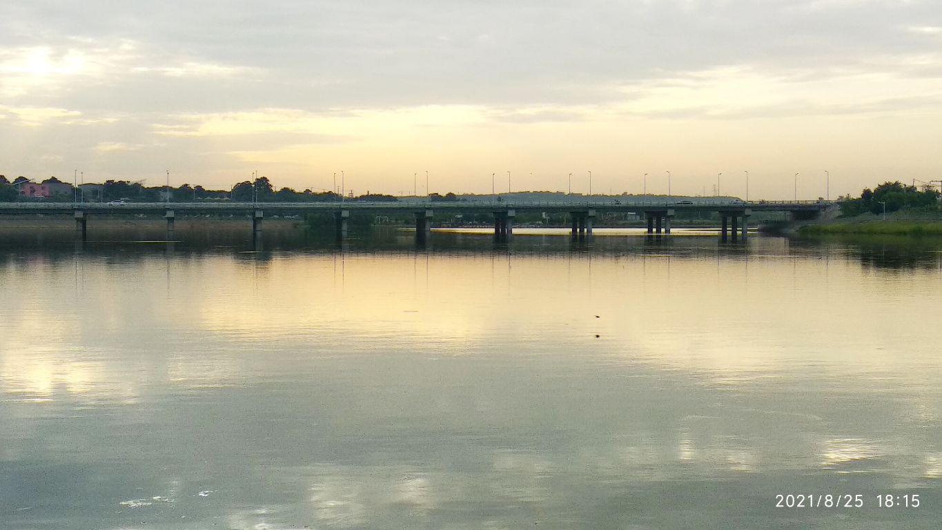 仲秋季，进阎良，三顾石川河