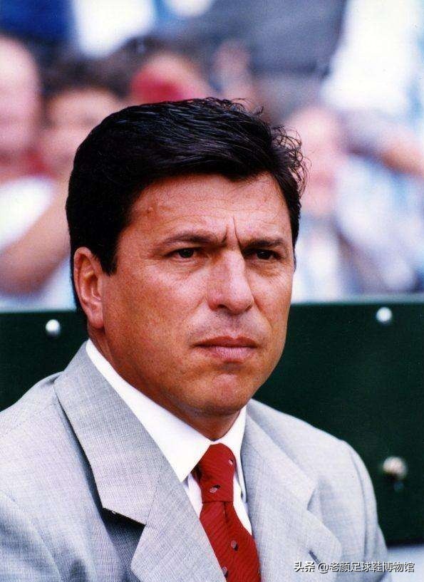 战神巴蒂踢飞点球,战神巴蒂进球扫射