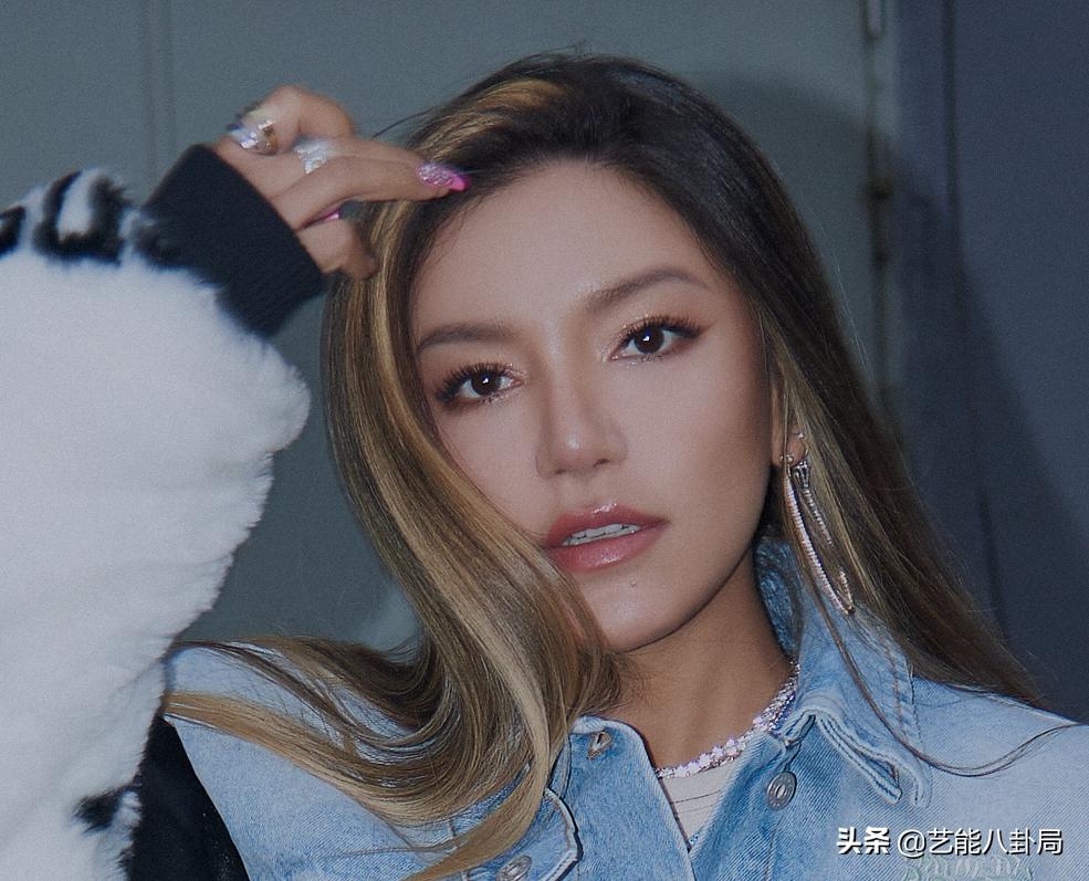 浪姐化妆师推荐油皮粉底液,浪姐化妆师推荐妆前乳