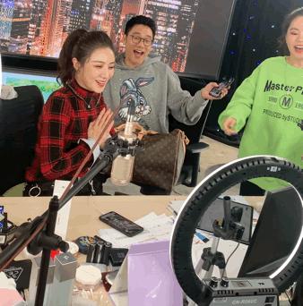 做直播带货需要哪些装备和技巧,做直播带货必备技能